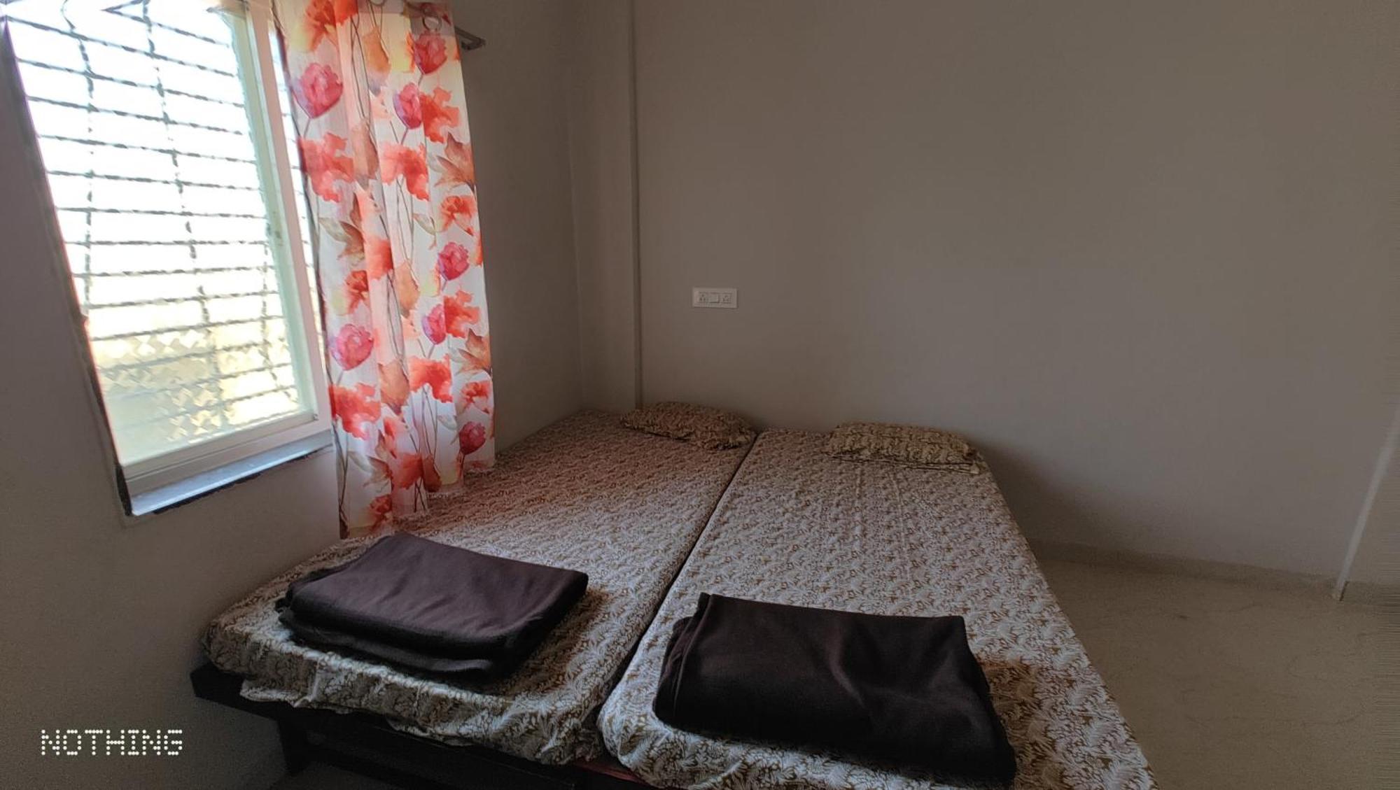 Aadishkti Bhakt Nivas Otel Tuljapur Dış mekan fotoğraf